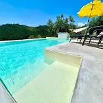 Nocri - Privata Con Piscina & Sauna