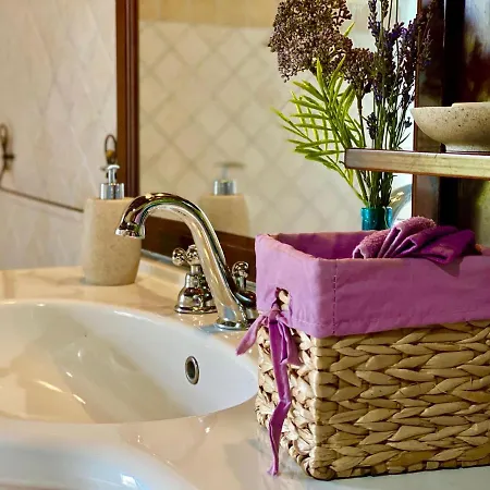 Villa Nocri - Oasi Wellness Con Piscina & Sauna Privata Montefranco