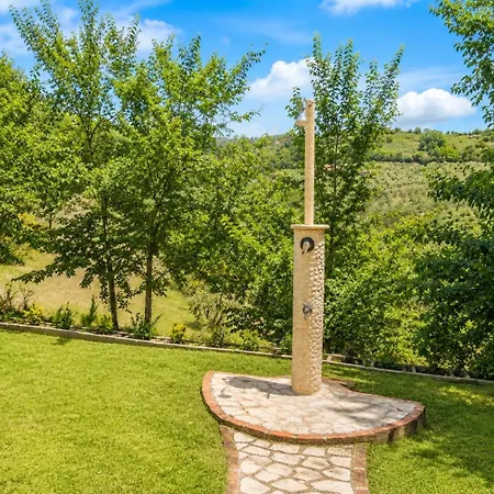 Villa VILLA NOCRI - Villa Privata con Piscina&Sauna Montefranco