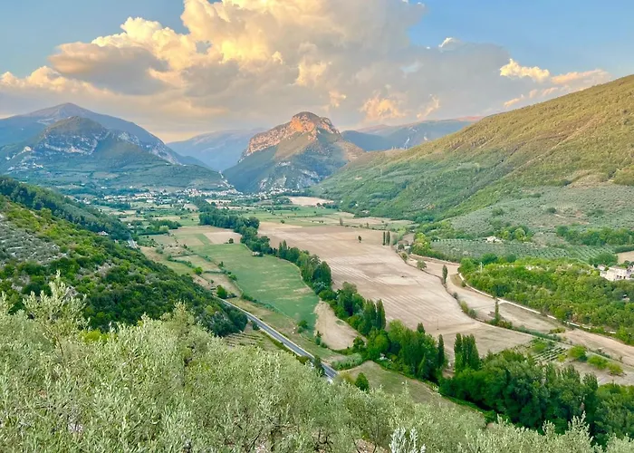 Nocri - Privata Con Piscina & Sauna Montefranco