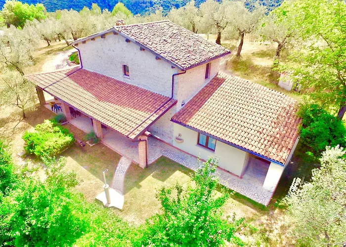 Nocri - Privata Con Piscina & Sauna Montefranco