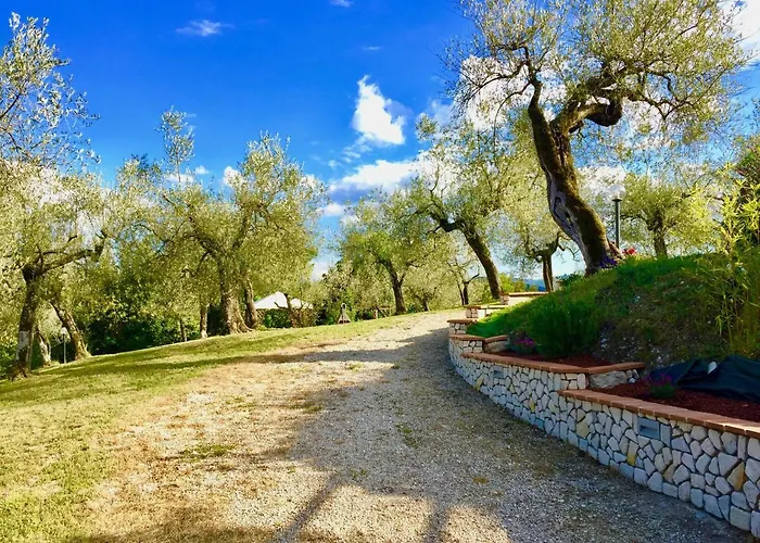 Nocri - Privata Con Piscina & Sauna Montefranco